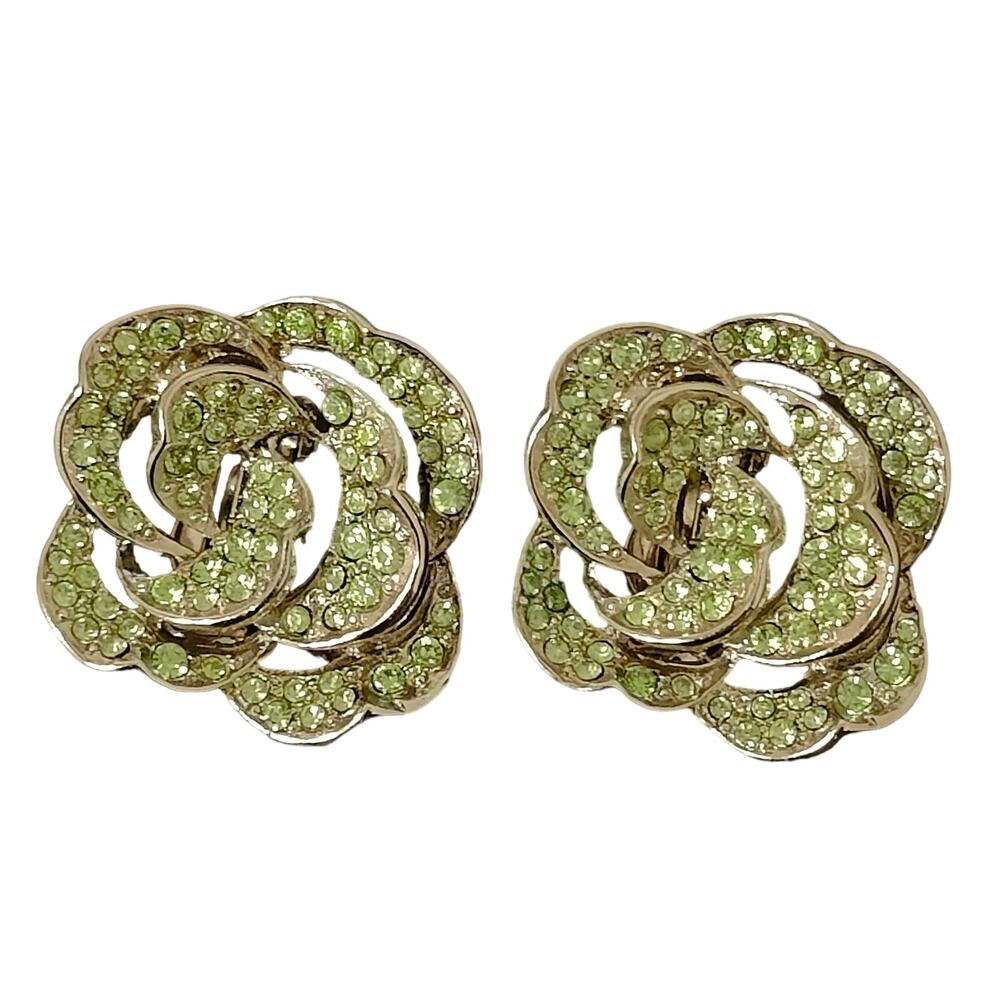 Lime Green Peridot Color Flower Shape Swirl Silver tone Clip on Earrings Novelty
